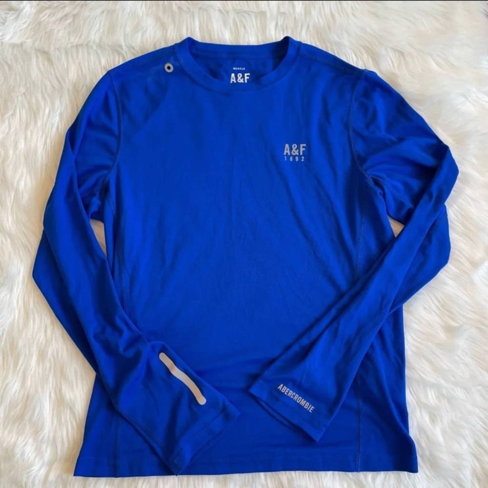 Abercrombie and Fitch Men’s Active Muscle Long Sleeve T Shirt - XL